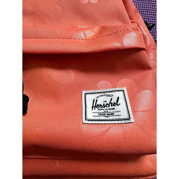 Herschel Nova Mini Backpack Unisex Bag Adjustable Shoulder Straps Pockets NEW - Picture 2 of 6